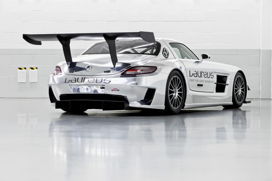  Mercedes-Benz SLS AMG GT3 2011 года  (фото 5 из 38)